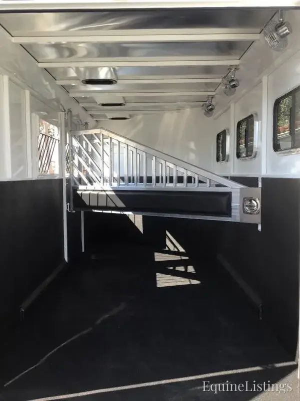2027 Trailswest Gooseneck Horse Trailers - Photo 4
