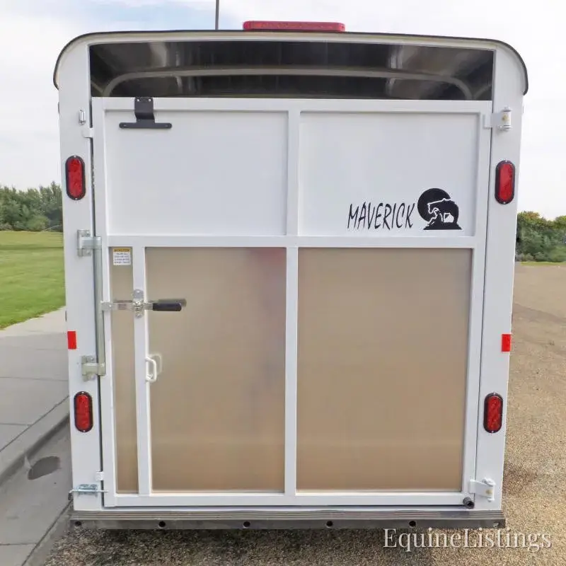 2027 Maverick Trailers Horse Trailers