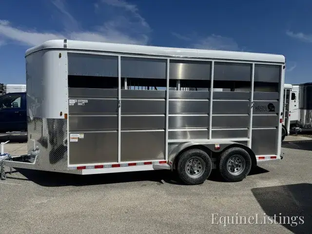 2027 Maverick Trailers Horse Trailers - Photo 3