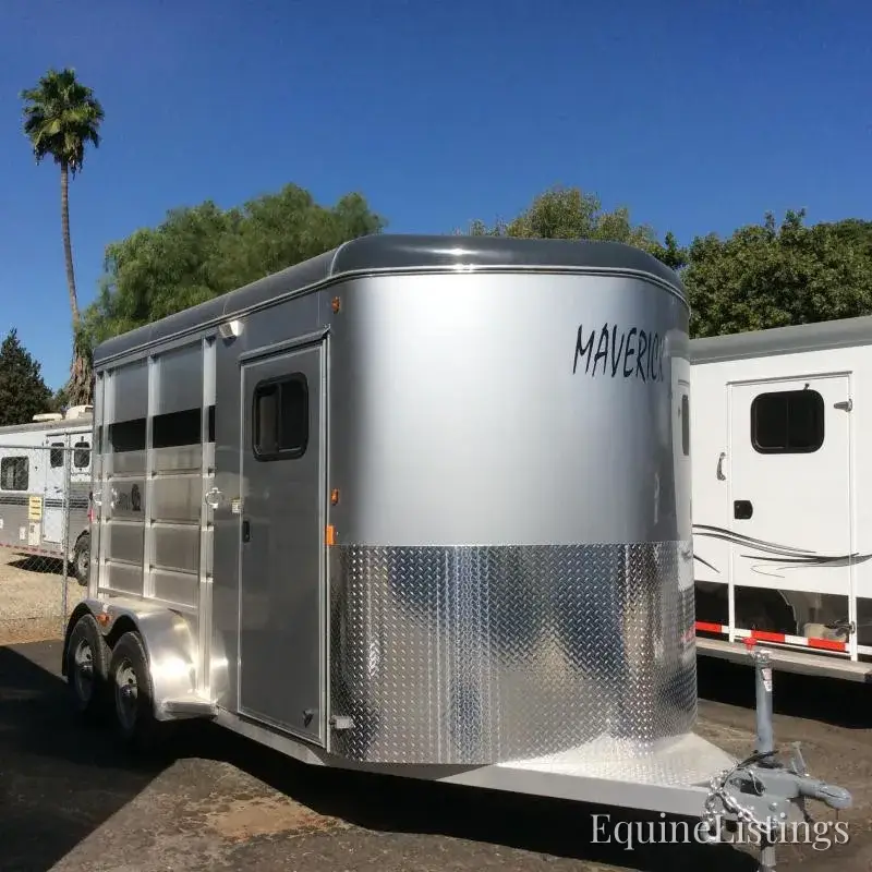 2027 Maverick Trailers Horse Trailers - Photo 3