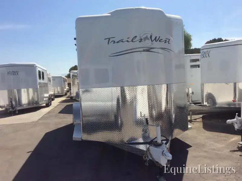 2027 Trailswest Horse Trailers - Photo 7