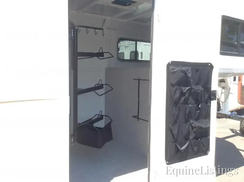 2027 Trailswest Horse Trailers - Photo 6