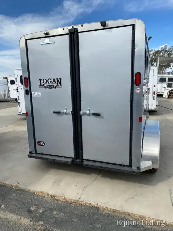 2027 Logan Coach Horse Trailers - Photo 3