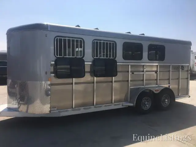 2027 Maverick Trailers Horse Trailers