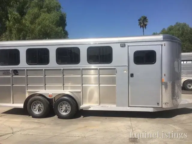 2027 Maverick Trailers Horse Trailers - Photo 4