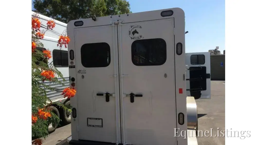 2027 Trailswest Horse Trailers - Photo 7