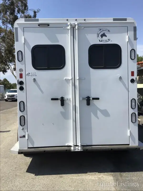 2027 Trailswest Horse Trailers - Photo 10
