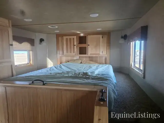 2022 Lakota Horse Trailers - Photo 7