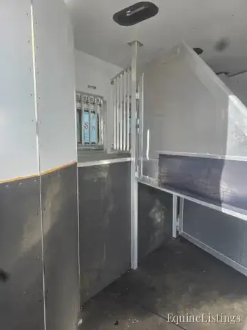 2022 Lakota Horse Trailers - Photo 10
