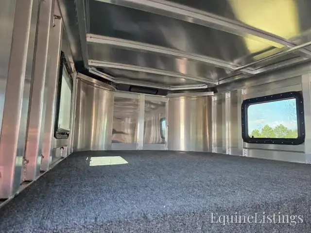 2026 Sooner Trailers Horse Trailers - Photo 3
