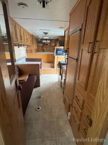 2002 Sundowner Trailers Horse Trailers - Photo 9