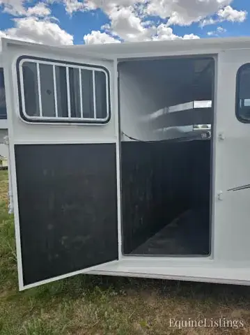 2024 Titan Trailers Horse Trailers - Photo 8