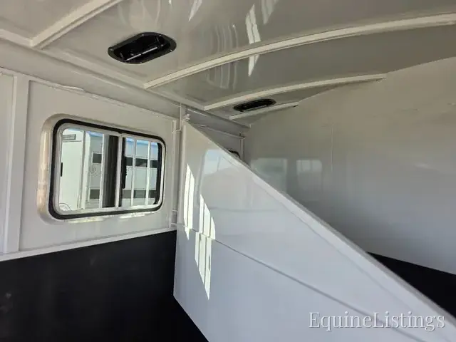 2026 Titan Trailers Horse Trailers - Photo 8