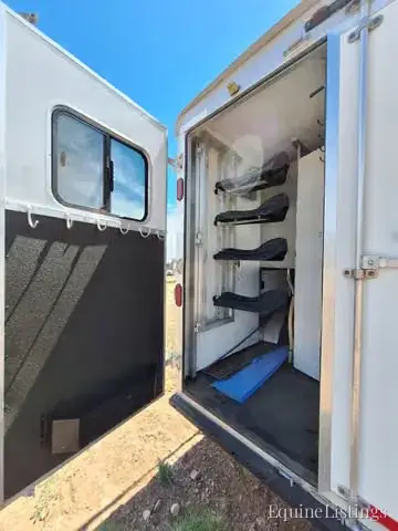 2013 Bison Coach Horse Trailers - Photo 11