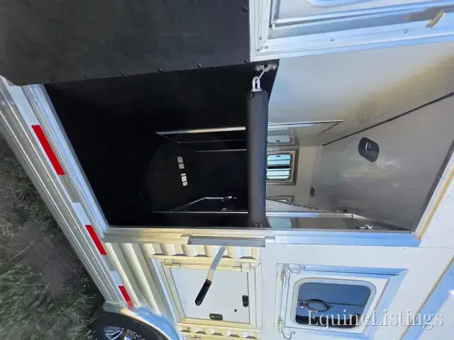 Exiss Trailers Horse Trailers - Photo 14